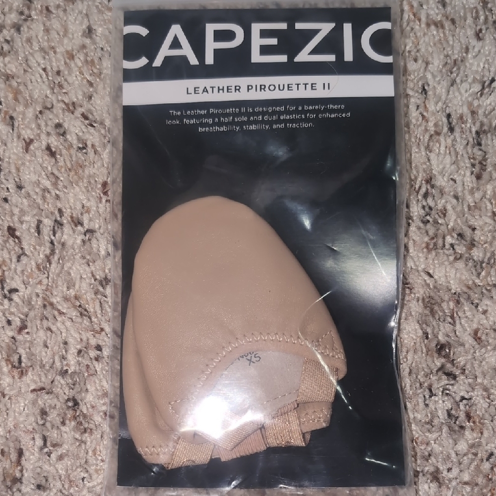 Capezio XS Leather Pirouette II Dance
